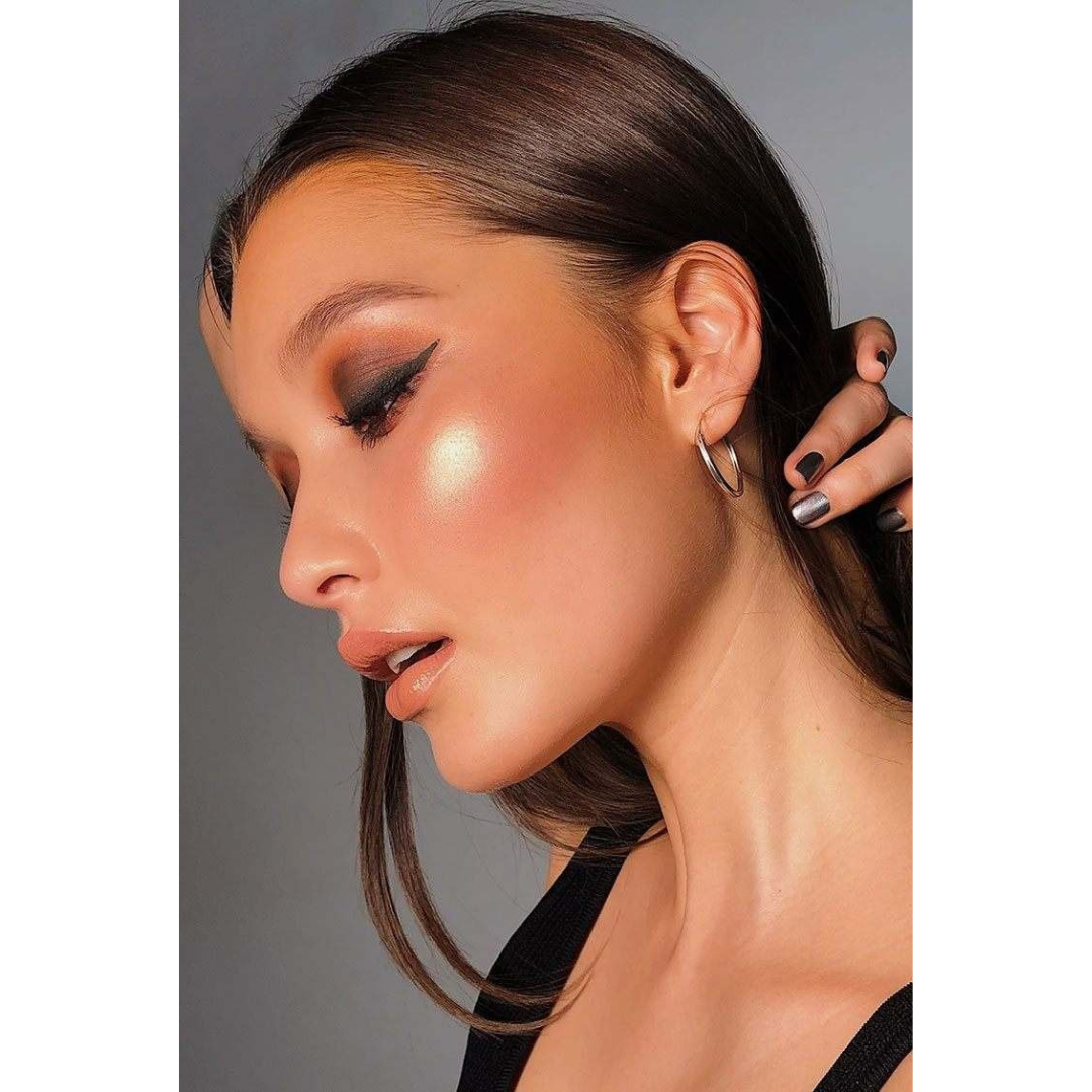 Maybelline FaceStudio Master Chrome Metallic Highlighter